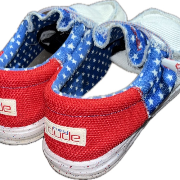 Men’s Hey Dude shoes size 11 - Picture 2 of 4